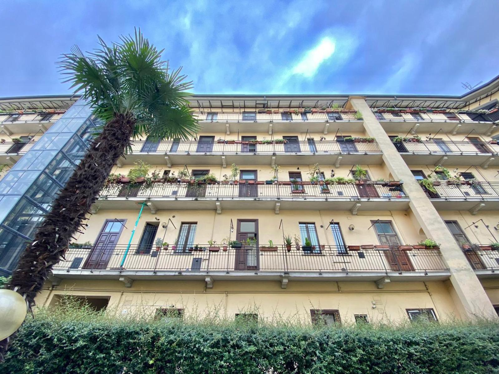 Grazioso Appartamento Nel Cuore Del Tran Tran Di Milano, Perfetto Per Amici E Famiglie, Vicino A Metropolitana Exterior photo